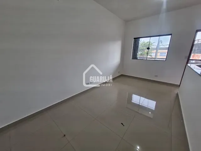 Casa 2 quartos e 2 banheiros, à venda, no bairro Jardim Boa Esperança (Vicente de Carvalho) em Guarujá