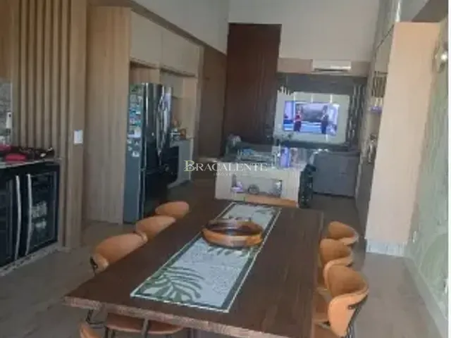 Casa com 250m² 4 quartos e 5 banheiros, à venda, no bairro Swiss Park em Campinas