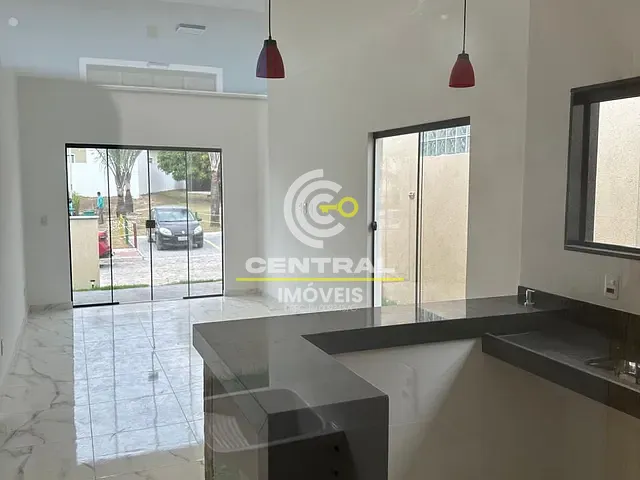 Casa 3 quartos e 2 banheiros, à venda, no bairro Vila Gabriela (Manilha) em Itaboraí