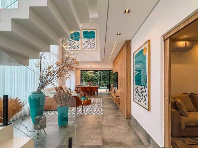 Casa com 369m² 5 quartos e 6 banheiros, à venda, no bairro Centro em Bertioga