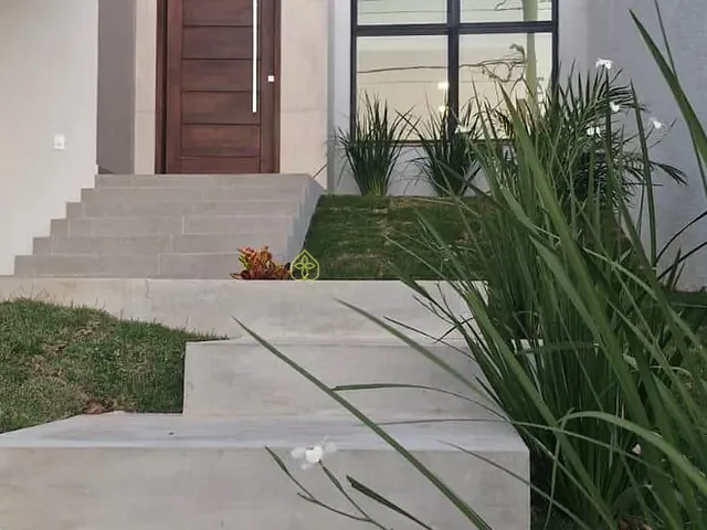 Casa com 250m² 3 quartos e 1 banheiro, à venda, no bairro Casa de Pedra em Volta Redonda