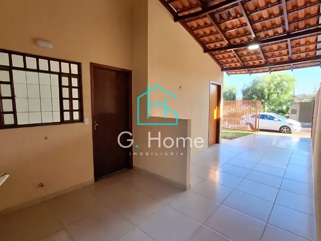Casa com 180m² 3 quartos e 1 banheiro, à venda, no bairro Columbia em Londrina