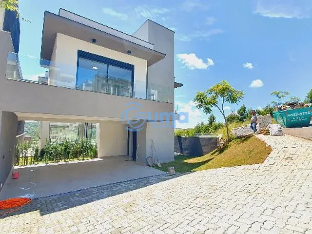 Casa com 353m² 3 quartos e 4 banheiros, à venda, no bairro Condomínio Residencial Euroville II em Bragança Paulista