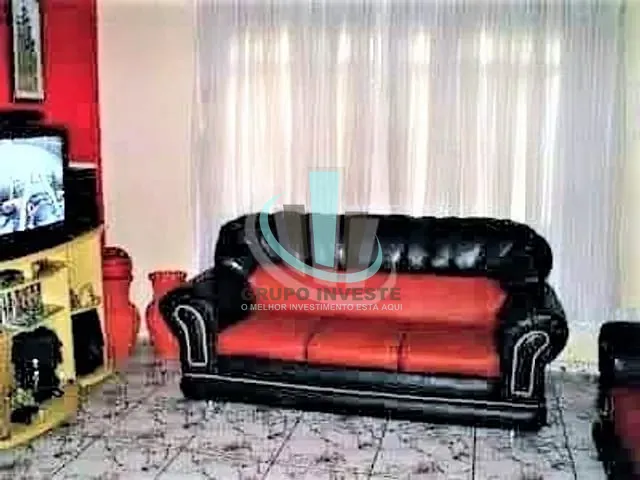 Casa com 225m² 3 quartos e 2 banheiros, à venda, no bairro JARDIM MARIA LUIZA em ARARAQUARA