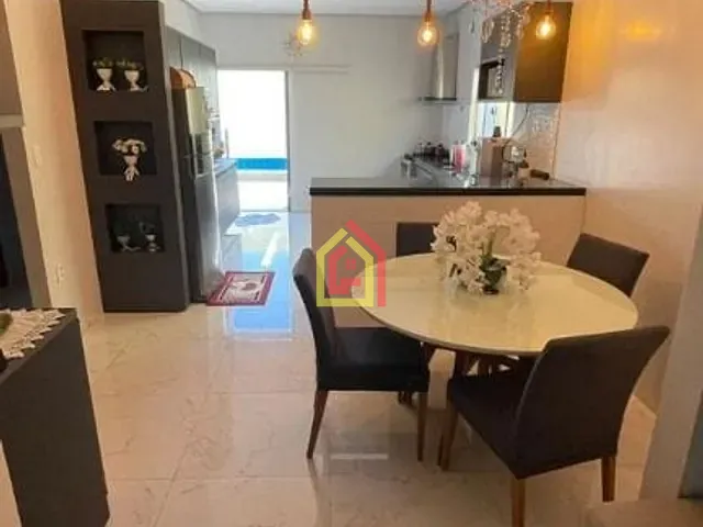Casa com 300m² 3 quartos e 2 banheiros, à venda, no bairro Cidade Jardim em Marabá