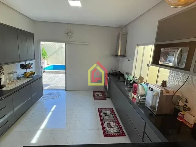 Casa com 300m² 3 quartos e 2 banheiros, à venda, no bairro Cidade Jardim em Marabá