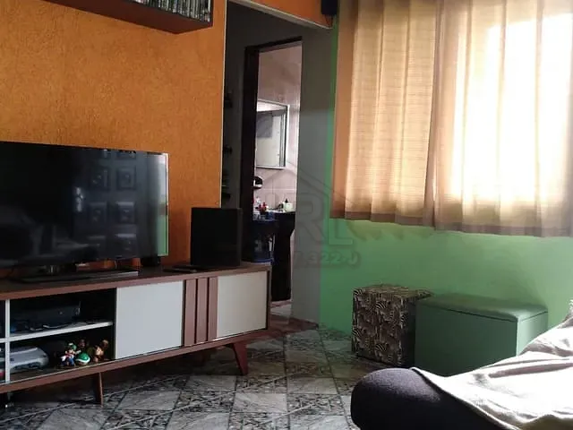 Casa com 125m² 2 quartos e 1 banheiro, à venda, no bairro Jardim Zaira em Mauá