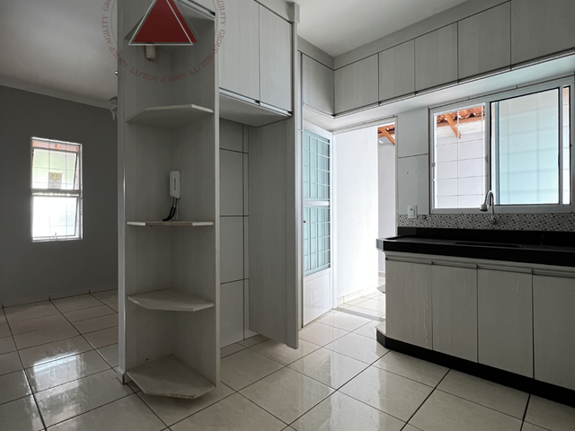 Casa com 209m² 3 quartos e 3 banheiros, à venda, no bairro Villagio Mundo Novo em Franca