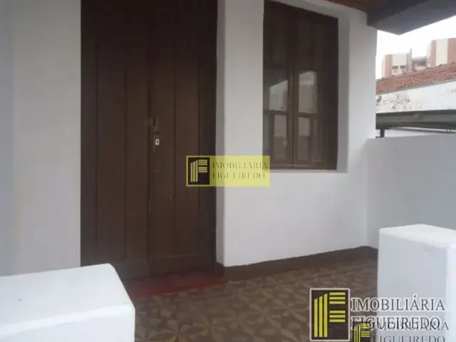 Casa com 80m² 2 quartos e 1 banheiro, para alugar, no bairro Parque Industrial em São José do Rio Preto