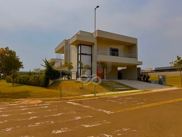 Casa com 580m² 3 quartos e 4 banheiros, à venda, no bairro Chácara São José em Jaguariúna