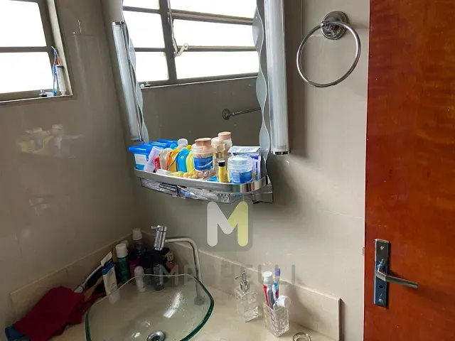 Casa com 200m², à venda, no bairro Jardim Dom Pedro I em Serrana