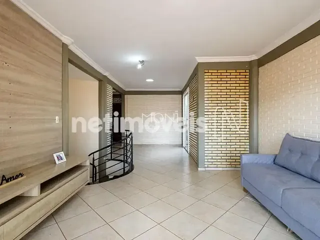 Casa 3 quartos e 3 banheiros, à venda, no bairro Candangolândia em Brasília