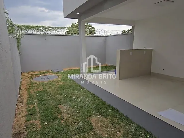Casa 2 quartos e 2 banheiros, à venda, no bairro Residencial Granville em Goiânia