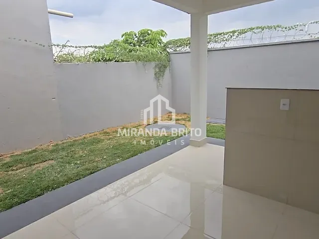 Casa 2 quartos e 2 banheiros, à venda, no bairro Residencial Granville em Goiânia