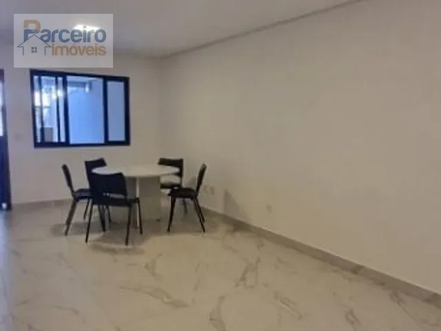 Casa com 111m² 3 quartos e 2 banheiros, à venda, no bairro Vila Guilhermina em São Paulo