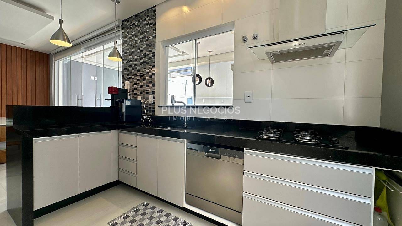 Casa, 4 quartos, 246 m² - Foto 23