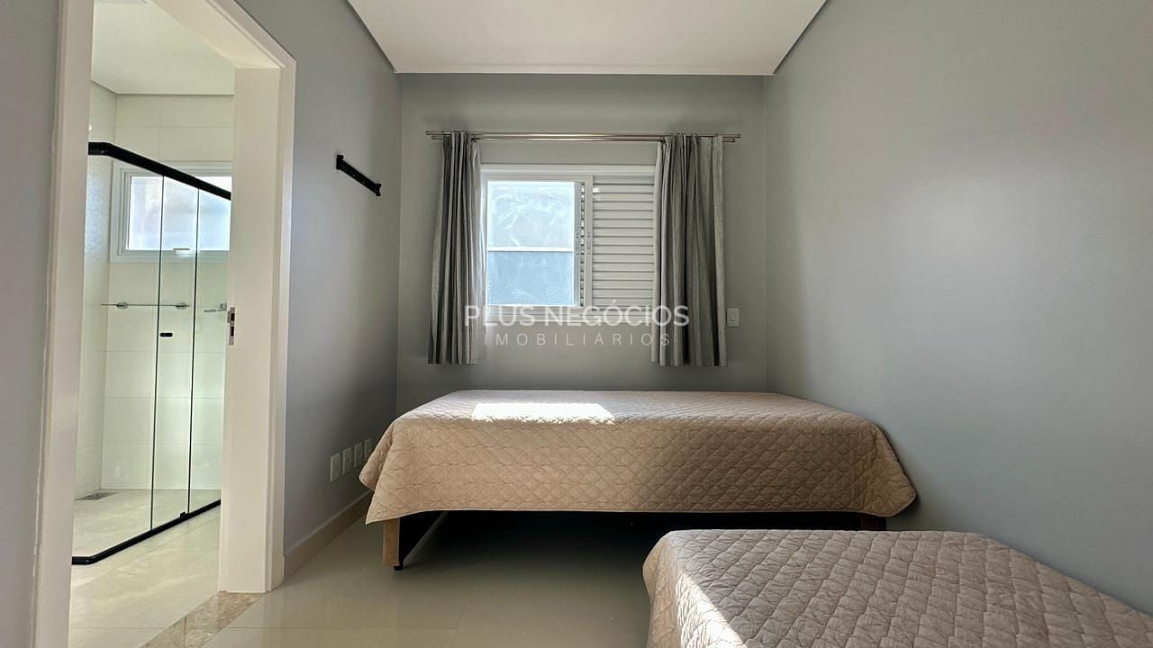 Casa, 4 quartos, 246 m² - Foto 25