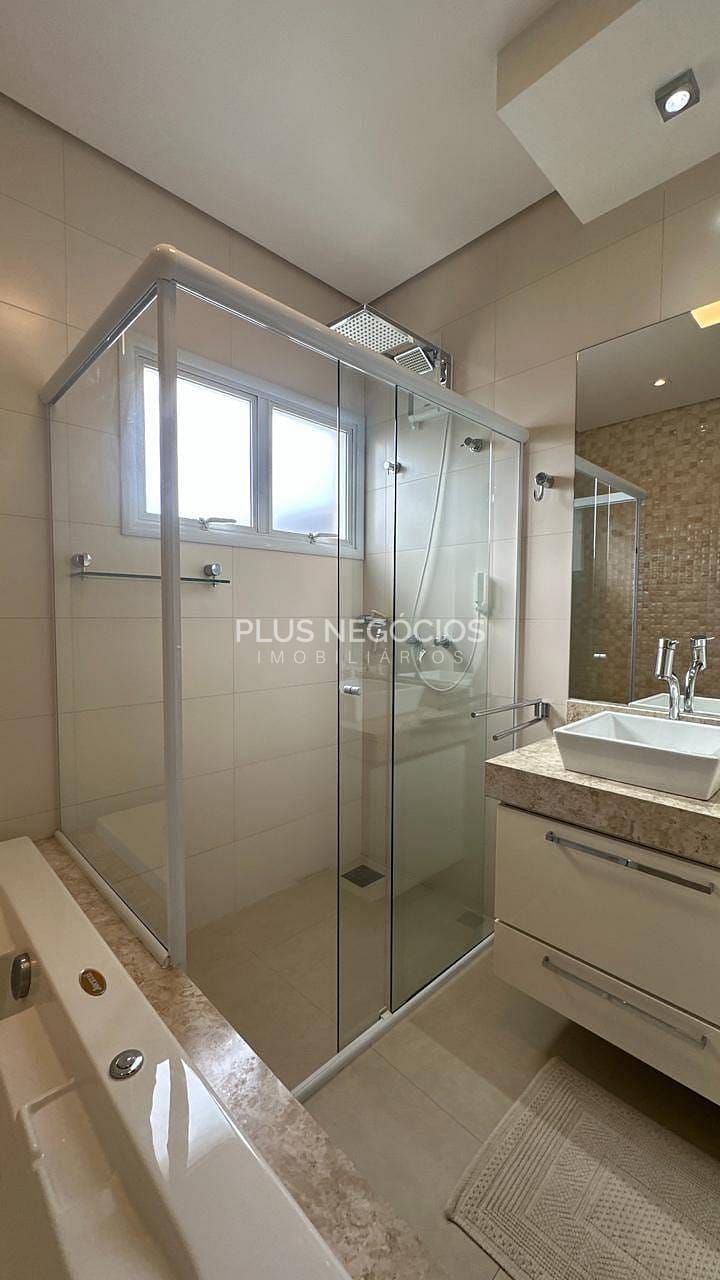 Casa, 4 quartos, 246 m² - Foto 28