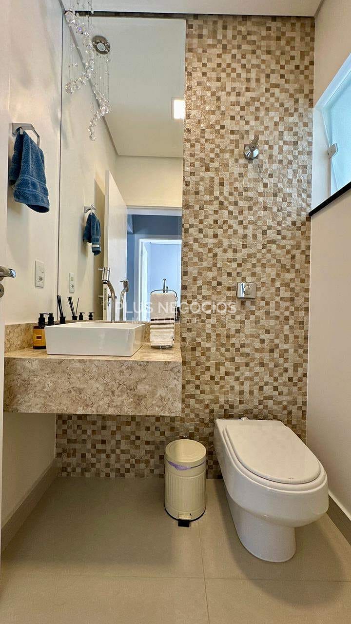 Casa, 4 quartos, 246 m² - Foto 37