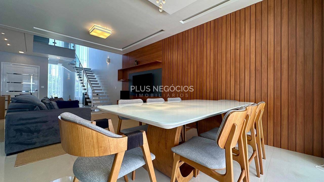 Casa, 4 quartos, 246 m² - Foto 40