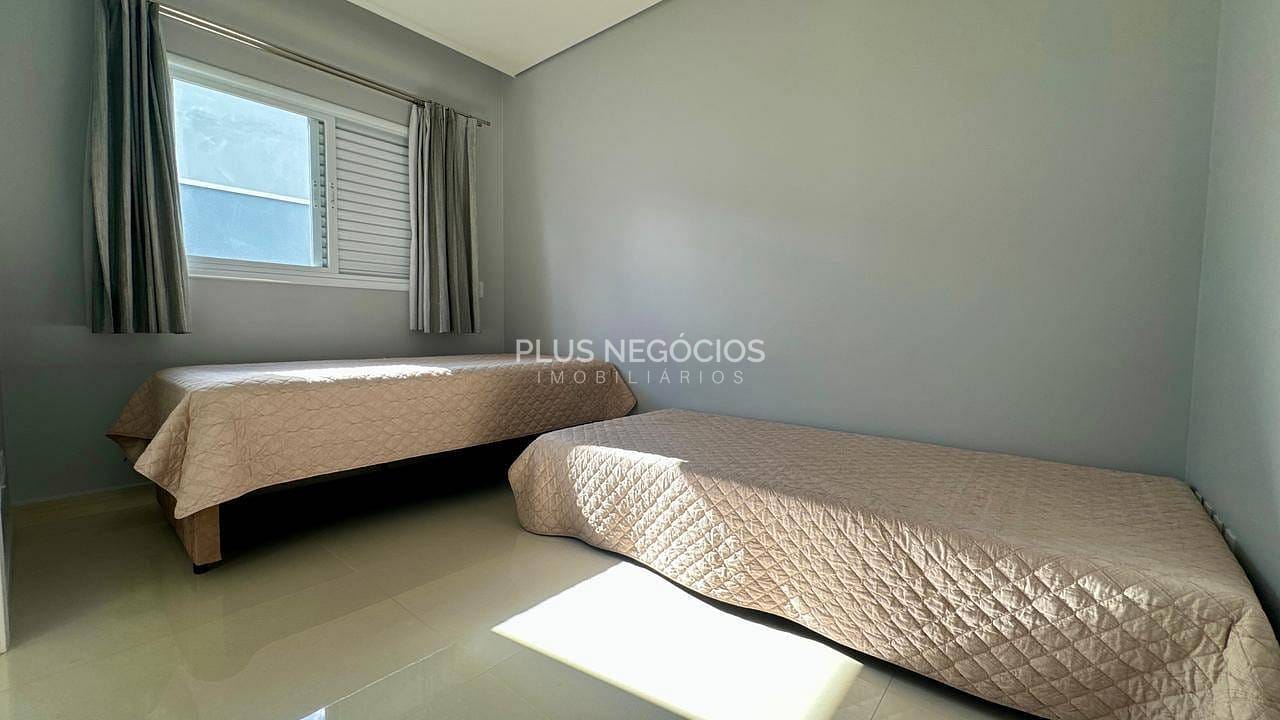 Casa, 4 quartos, 246 m² - Foto 42