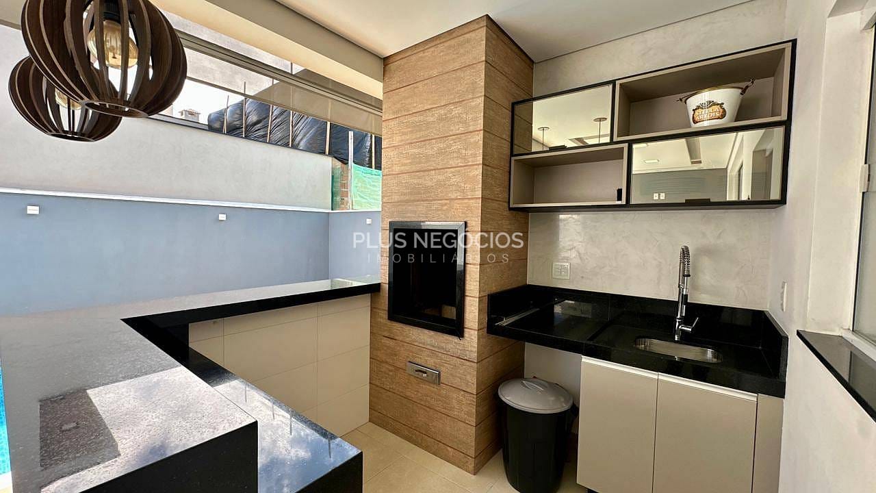 Casa, 4 quartos, 246 m² - Foto 48
