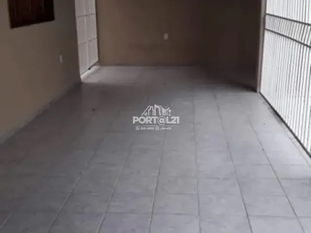 Casa 3 quartos e 2 banheiros, à venda, no bairro Areia Branca em Petrolina