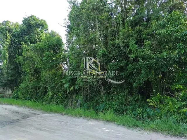 Casa com 1575m², à venda, no bairro Boracéia em Bertioga
