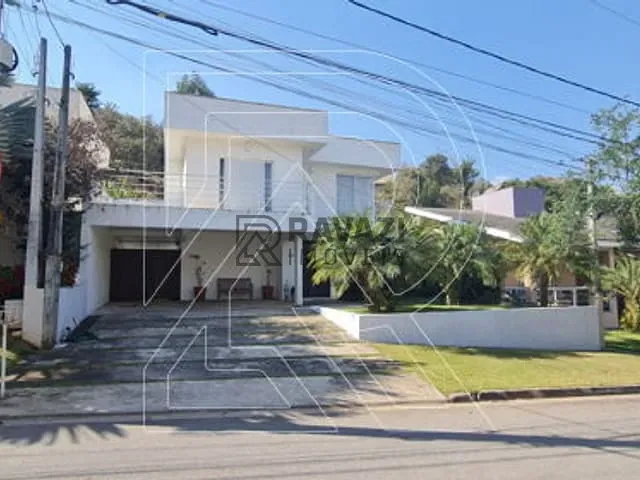 Casa com 550m² 3 quartos e 3 banheiros, à venda, no bairro Residencial Delle Stelle em Louveira