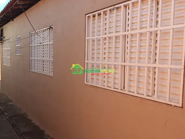 Casa com 200m² 3 quartos e 1 banheiro, à venda, no bairro Parque Sul em Teresina