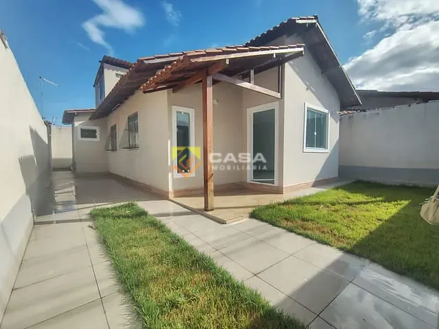 Casa 3 quartos e 2 banheiros, à venda, no bairro Morada de Laranjeiras em Serra