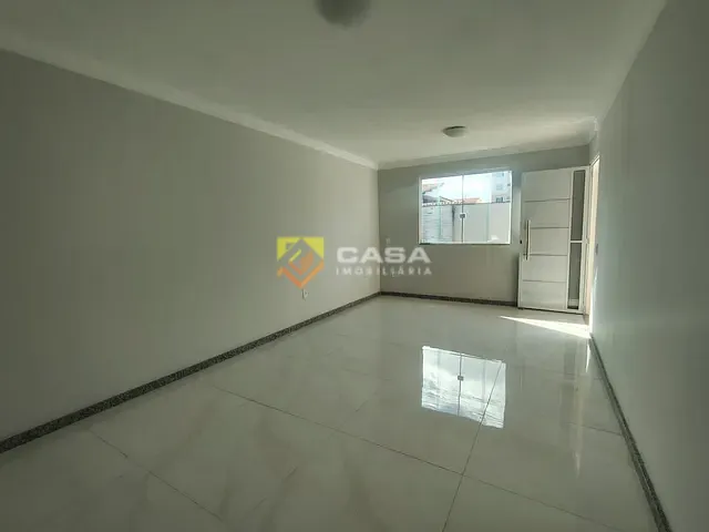 Casa 3 quartos e 2 banheiros, à venda, no bairro Morada de Laranjeiras em Serra