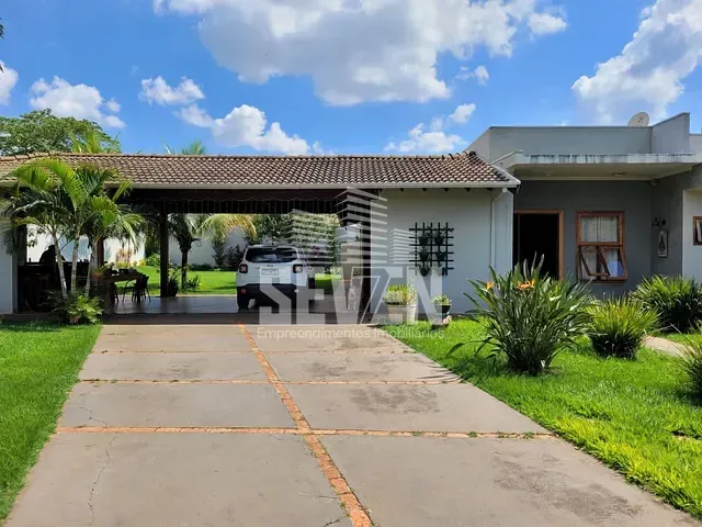 Casa com 1000m², à venda, no bairro Recanto dos Nobres em Agudos