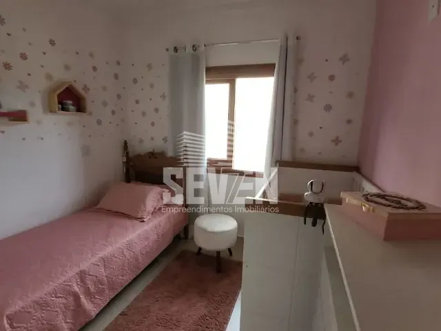 Casa com 1000m², à venda, no bairro Recanto dos Nobres em Agudos