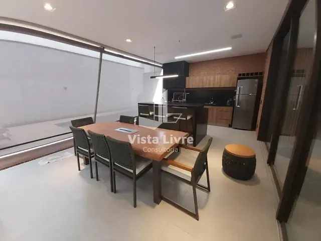 Casa com 349m² 4 quartos e 6 banheiros, à venda, no bairro Tamboré em Santana de Parnaíba