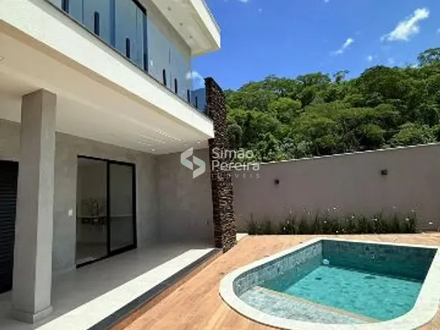 Casa com 1216m² 3 quartos e 3 banheiros, à venda, no bairro centro em Paraíba do Sul
