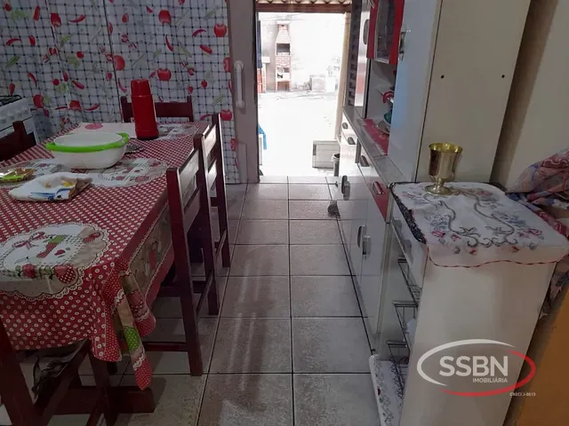 Casa com 250m² 3 quartos e 1 banheiro, à venda, no bairro Jardim Picerno I em Sumaré