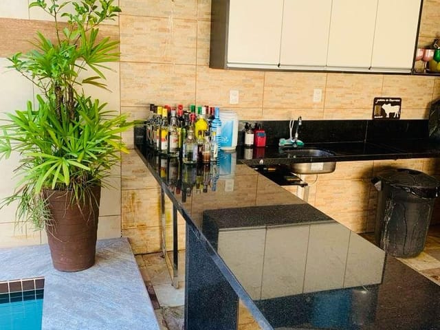 Casa com 250m² 4 quartos e 5 banheiros, à venda, no bairro Recreio dos Bandeirantes em Rio de Janeiro