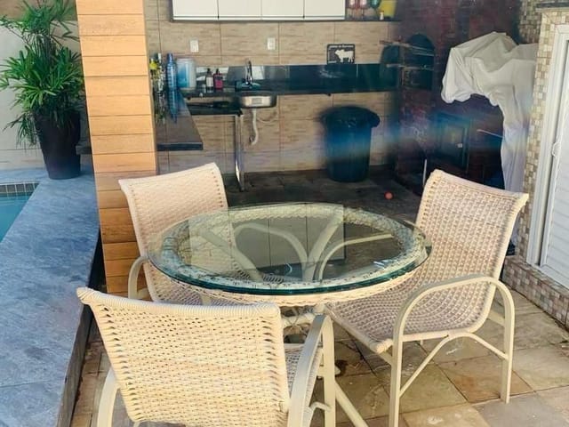 Casa com 250m² 4 quartos e 5 banheiros, à venda, no bairro Recreio dos Bandeirantes em Rio de Janeiro