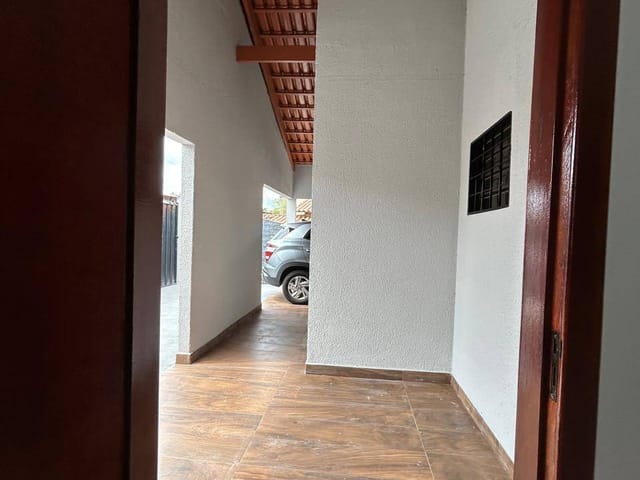 Casa com 255m² 3 quartos e 1 banheiro, à venda, no bairro Setor Parque das Américas em Nerópolis