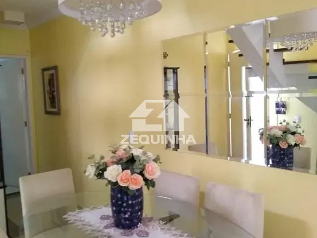 Casa com 125m² 3 quartos e 4 banheiros, à venda, no bairro Jardim Umuarama em Osasco