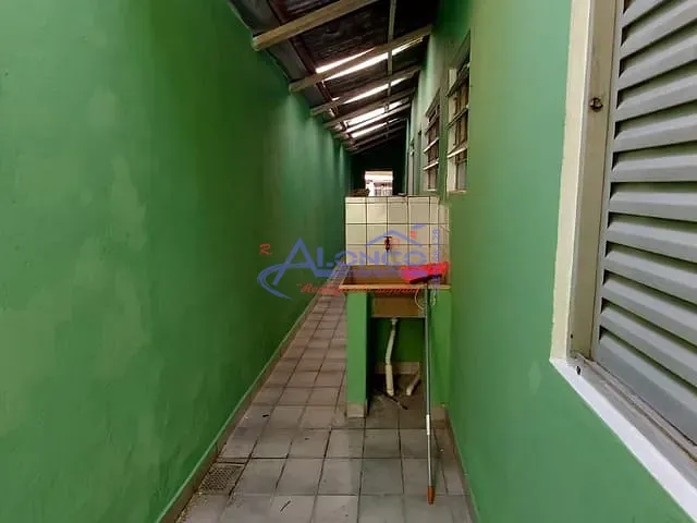 Casa com 125m² 3 quartos e 1 banheiro, para alugar, no bairro Parque Nova América em Jacareí