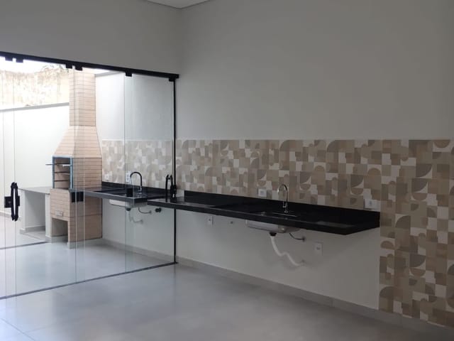 Casa com 125m² 2 quartos e 2 banheiros, à venda, no bairro Parque das Nações em Indaiatuba