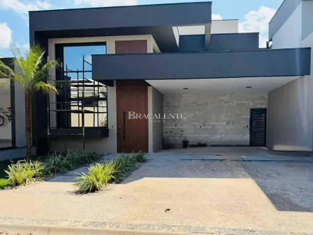 Casa com 308m² 3 quartos e 5 banheiros, à venda, no bairro Jardim São Marcos em Valinhos