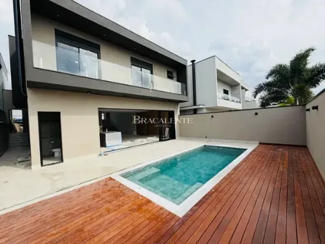 Casa com 308m² 3 quartos e 5 banheiros, à venda, no bairro Jardim São Marcos em Valinhos
