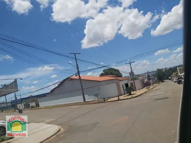 Casa com 280m² 3 quartos e 3 banheiros, à venda, no bairro Jardim Alexandrina em Anápolis