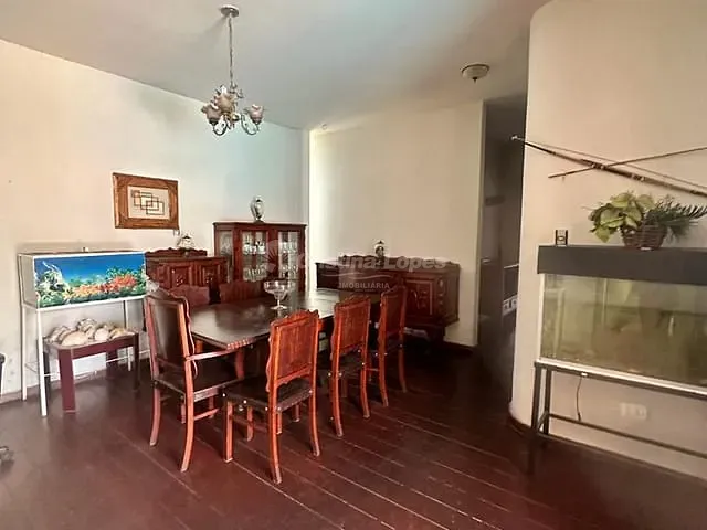 Casa com 183m² 3 quartos e 2 banheiros, à venda, no bairro Fátima em Teresina