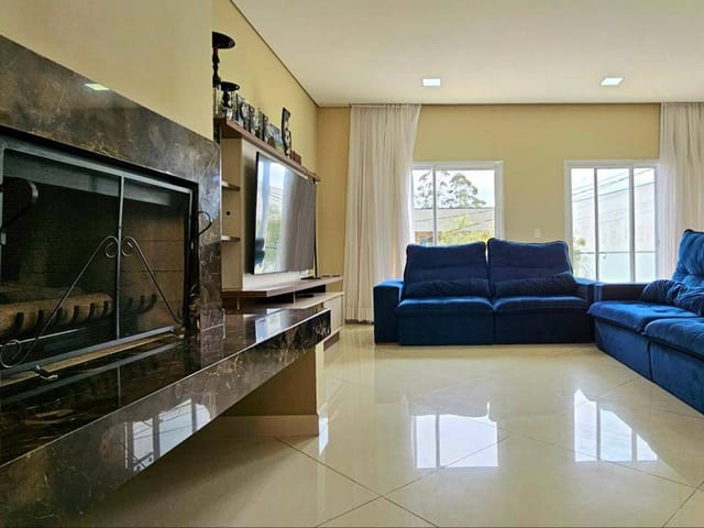 Casa com 319m² 2 quartos e 4 banheiros, à venda, no bairro Mogi Moderno em Mogi das Cruzes