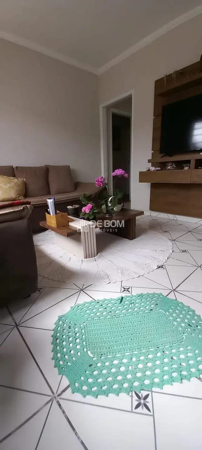 Casa, 3 quartos, 122 m² - Foto 1