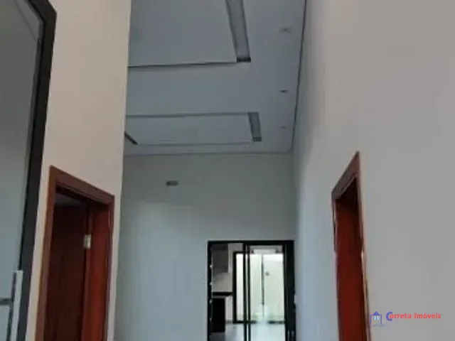 Casa 3 quartos e 3 banheiros, à venda, no bairro Parque Mangueiras em Três Lagoas